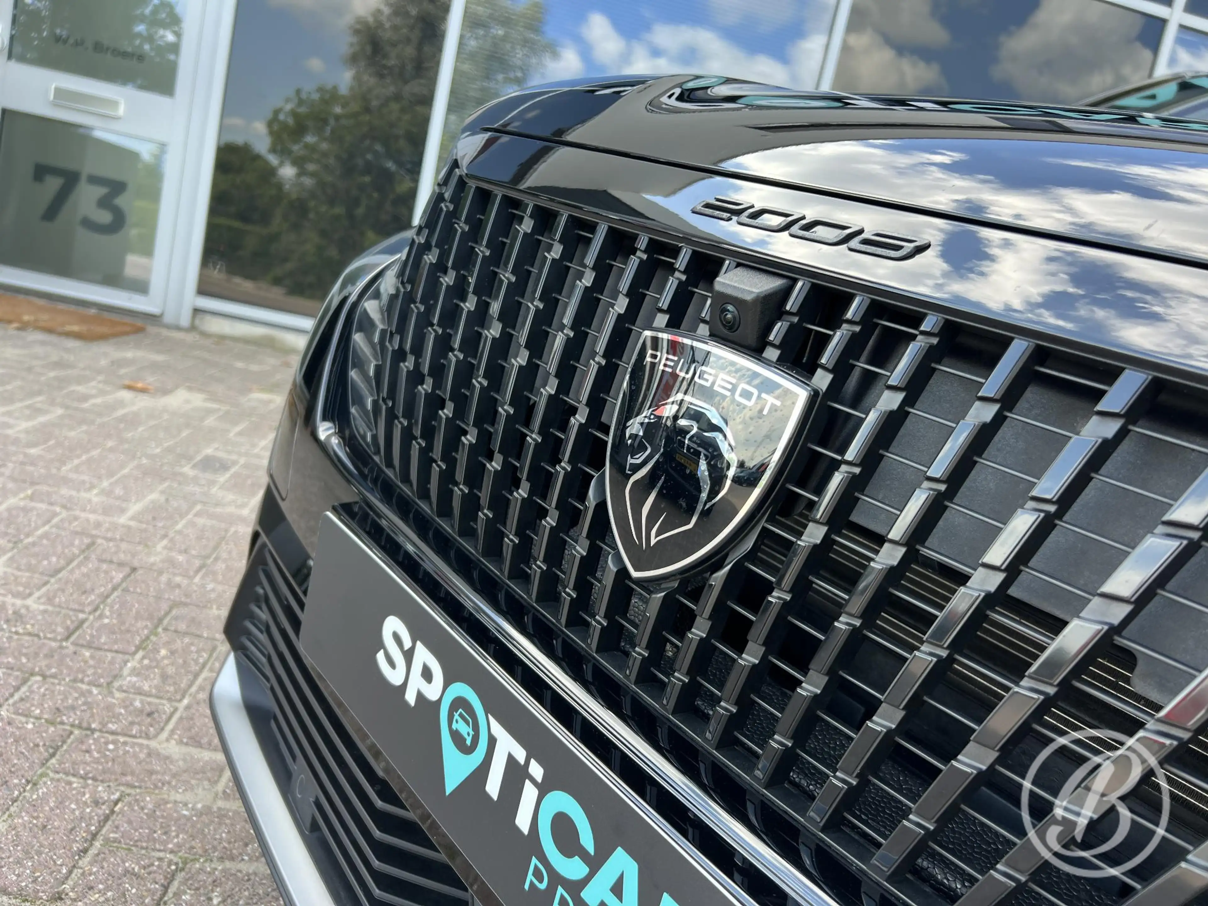Peugeot 2008 1.2 Hybrid 136 GT Automaat | Panoramadak — photo 35