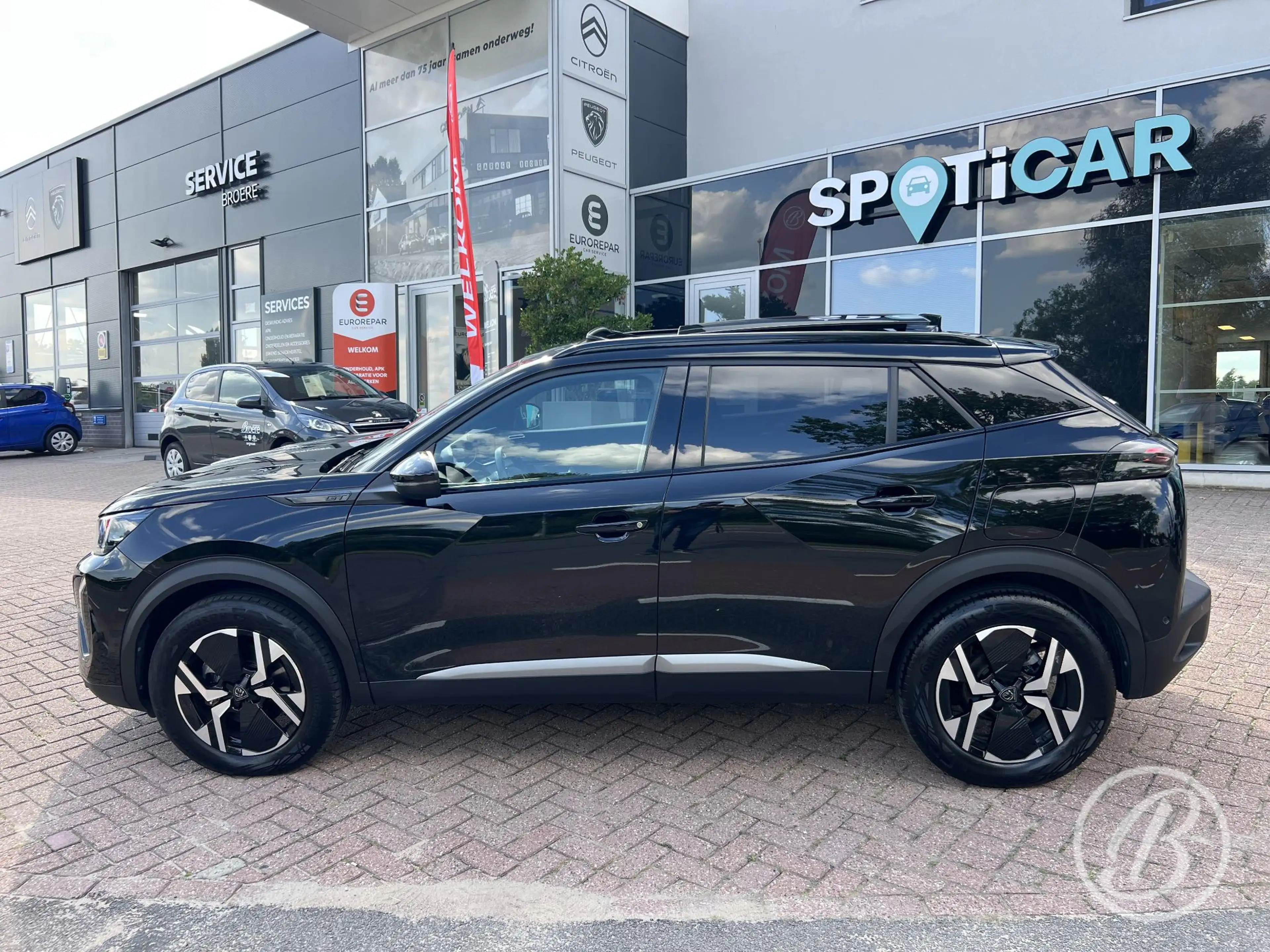 Peugeot 2008 1.2 Hybrid 136 GT Automaat | Panoramadak — photo 2