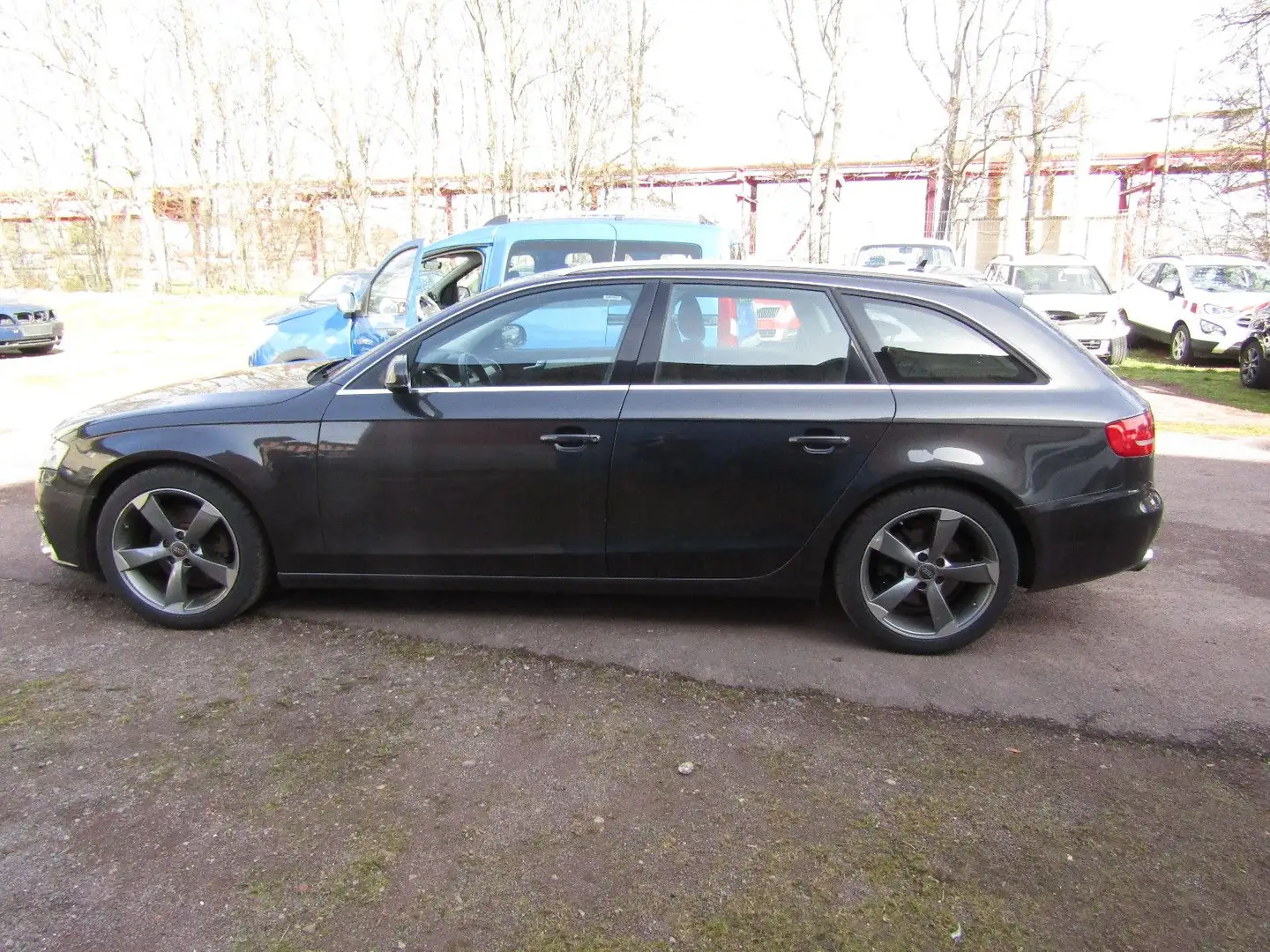 Audi A4 Avant S-Line Gris - 2