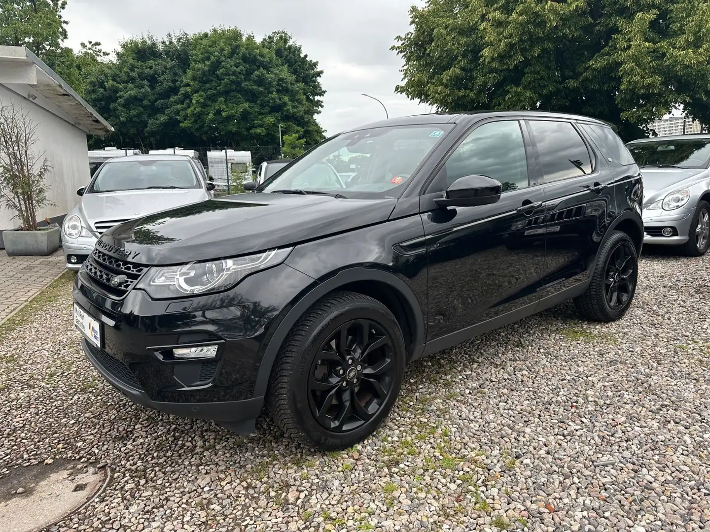 Land Rover Discovery Sport TD4 132kW Automatik 4WD HSE 1-Ha Nero - 2
