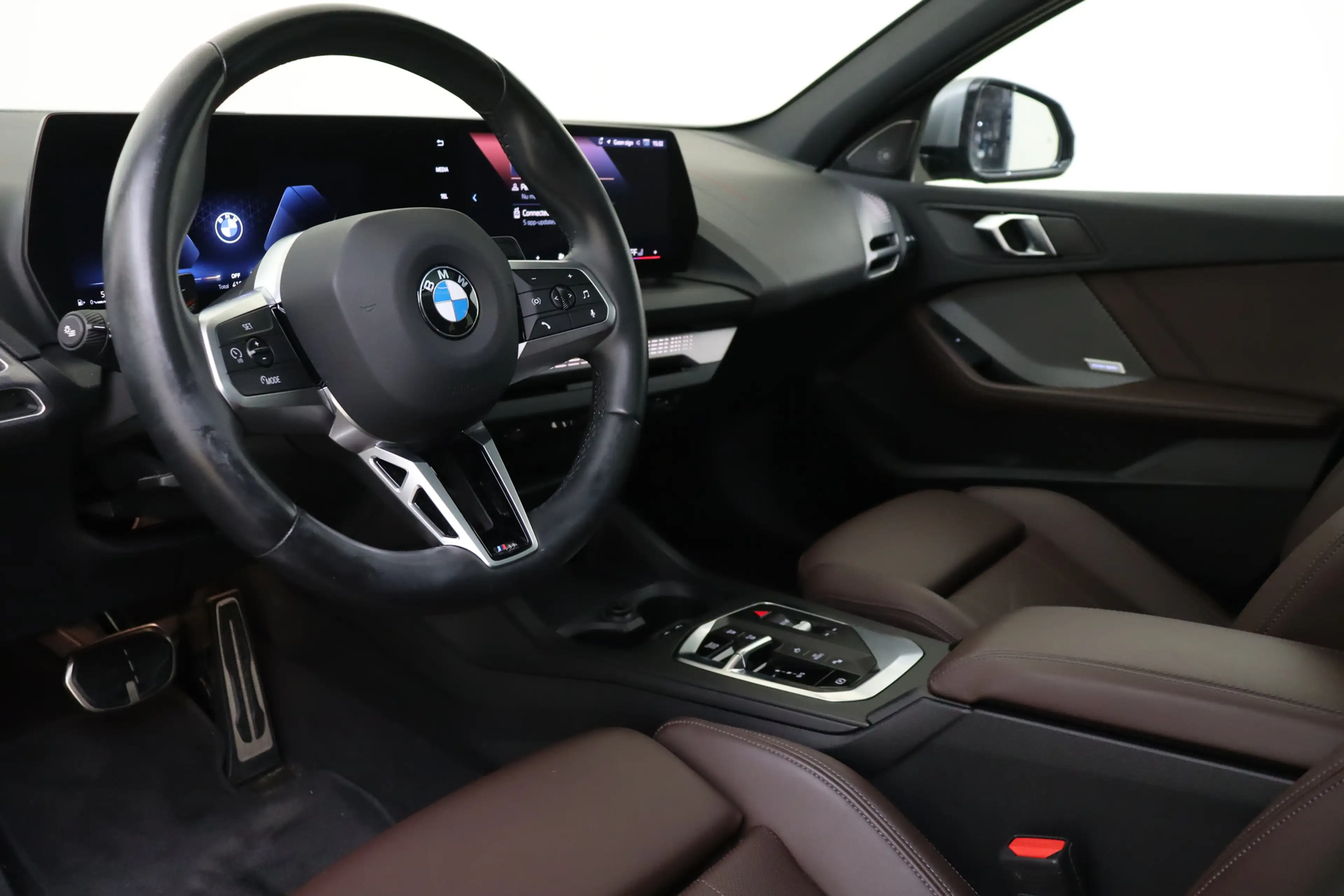 BMW 120 1 Serie M Sport Automaat / Panoramadak / Sportstoe — photo 3
