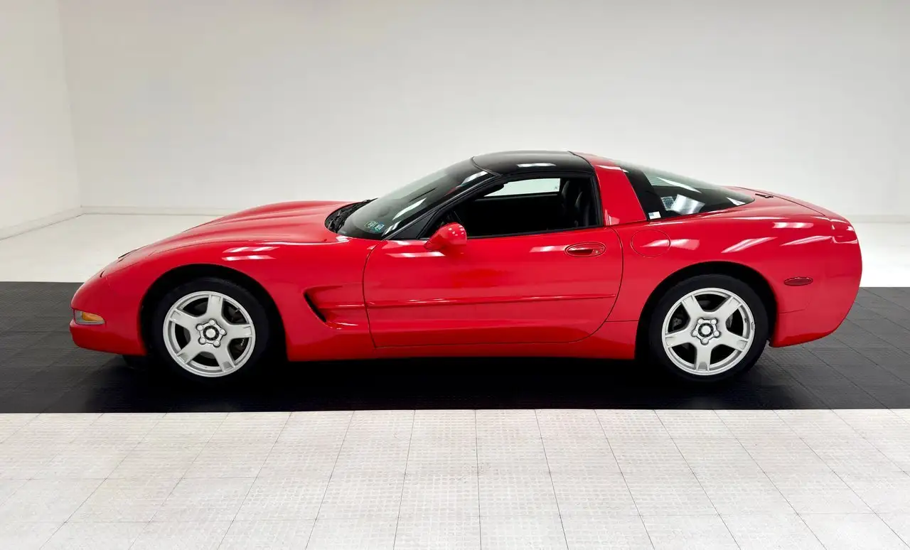 Chevrolet Corvette Coupe, foto 2