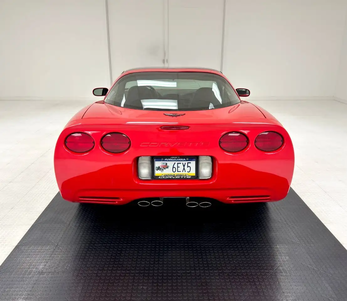 Chevrolet Corvette Coupe, foto 4