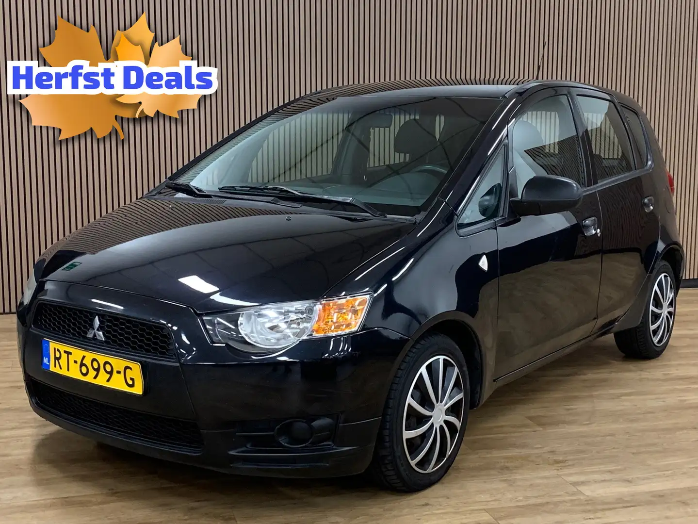 Mitsubishi Colt 1.1 Inform|153000KM|Airco| Zwart - 1