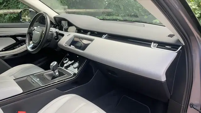 Land Rover Range Rover Evoque view 10