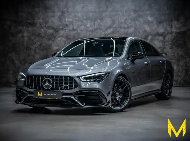Mercedes-Benz CLA 45 AMG