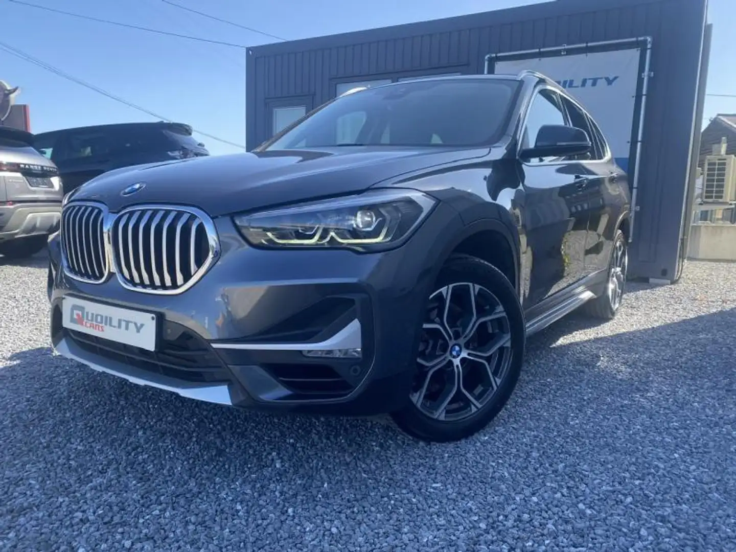 BMW X1 X LINE Grijs - 1