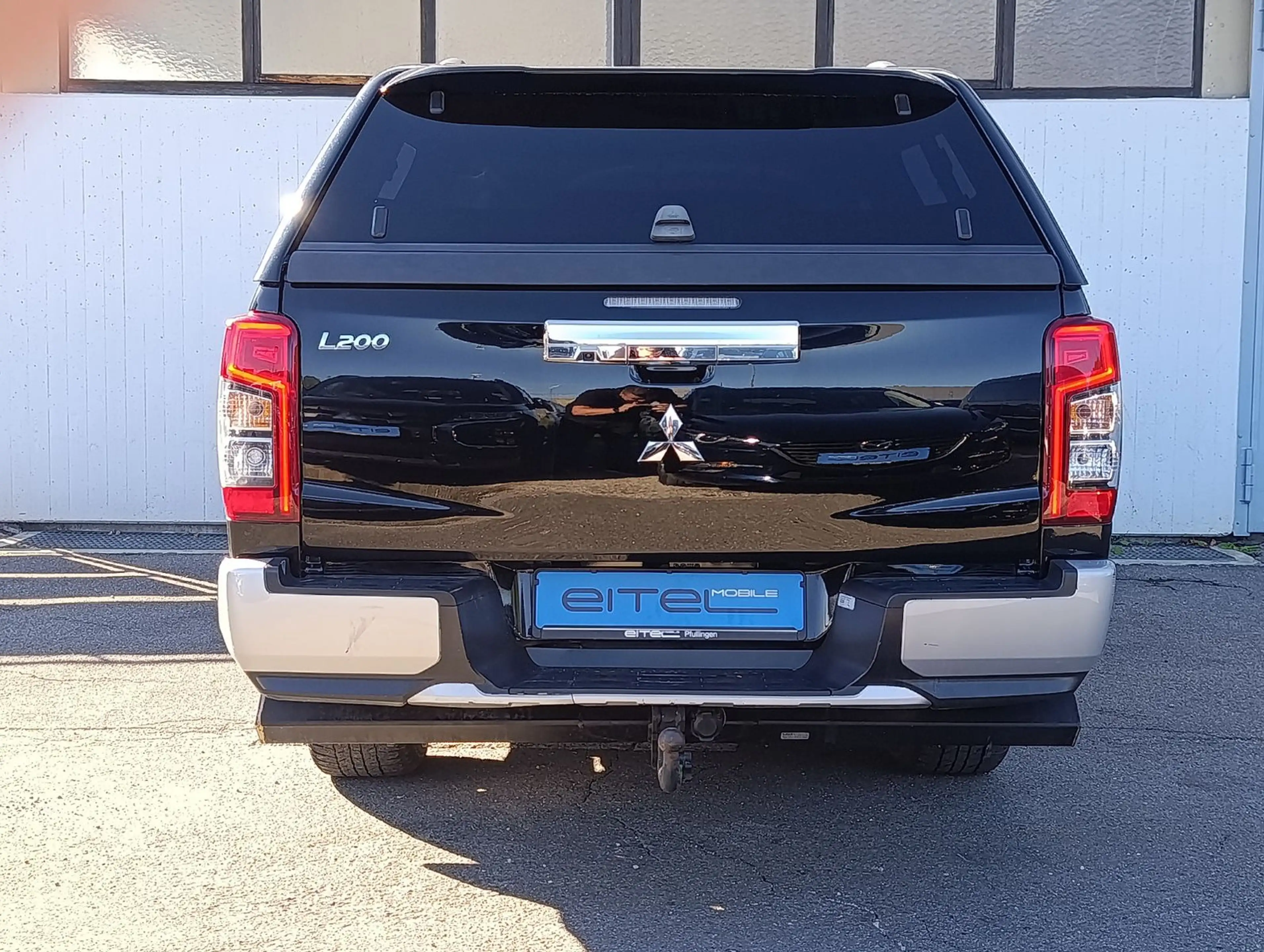 Mitsubishi L200 Select Doppelkabine 4WD Navi Led AHK SHZ — photo 6
