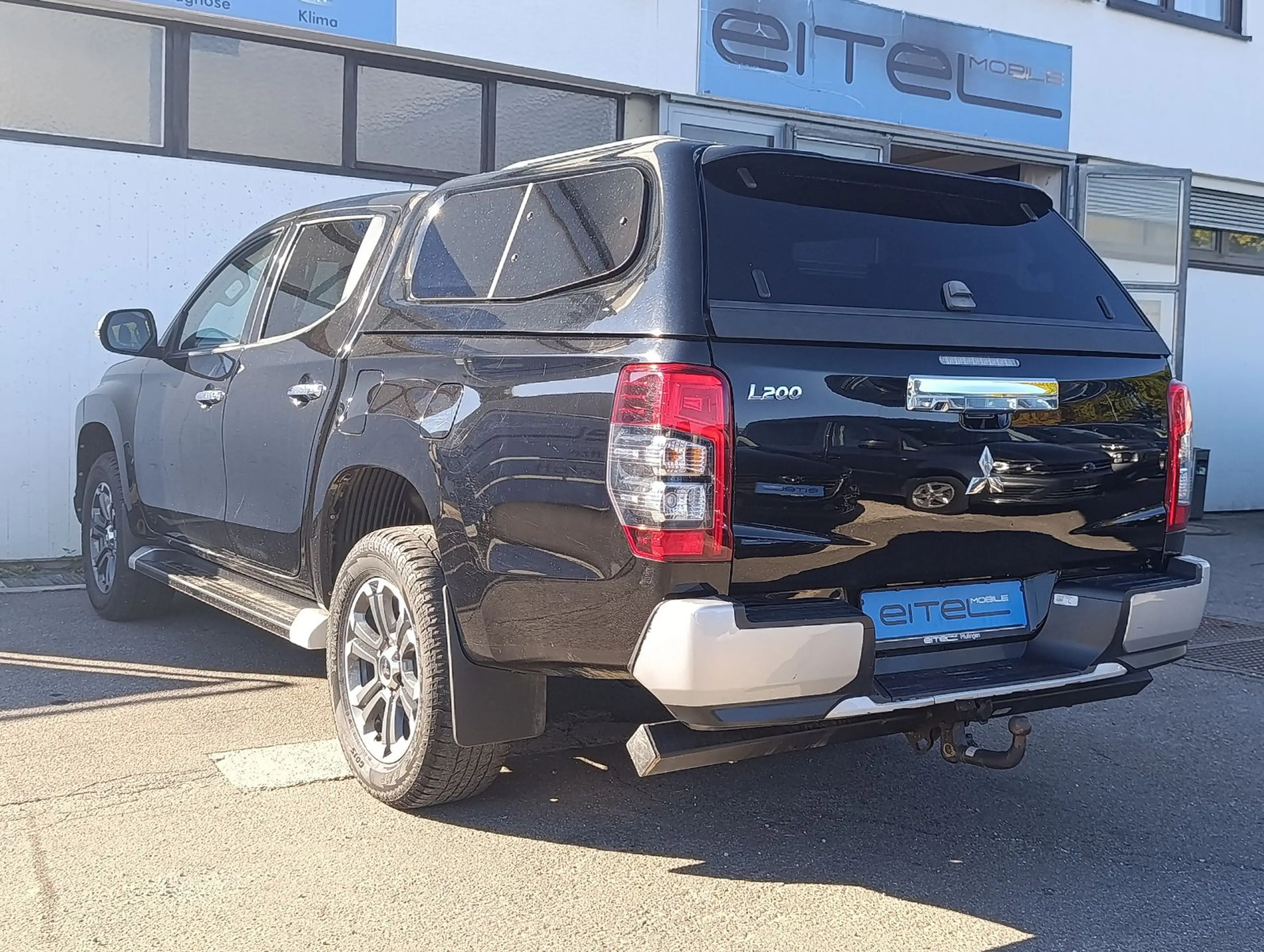 Mitsubishi L200 Select Doppelkabine 4WD Navi Led AHK SHZ — photo 4