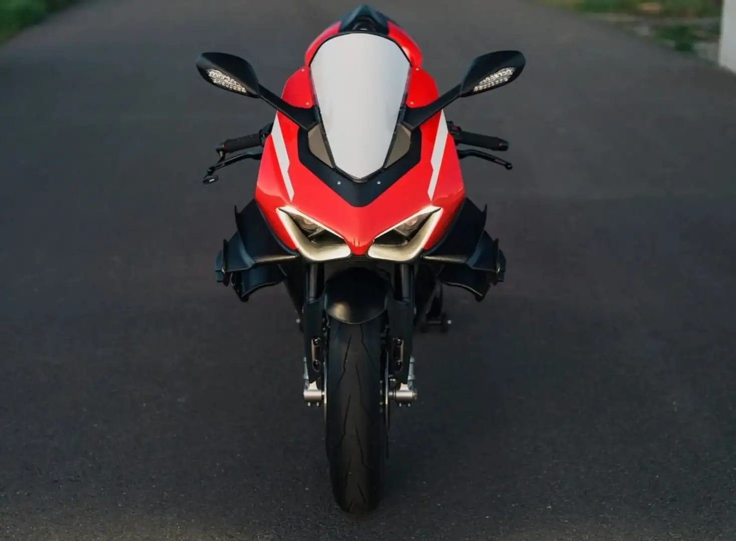 Ducati Panigale V4 Superleggera Rot - 1