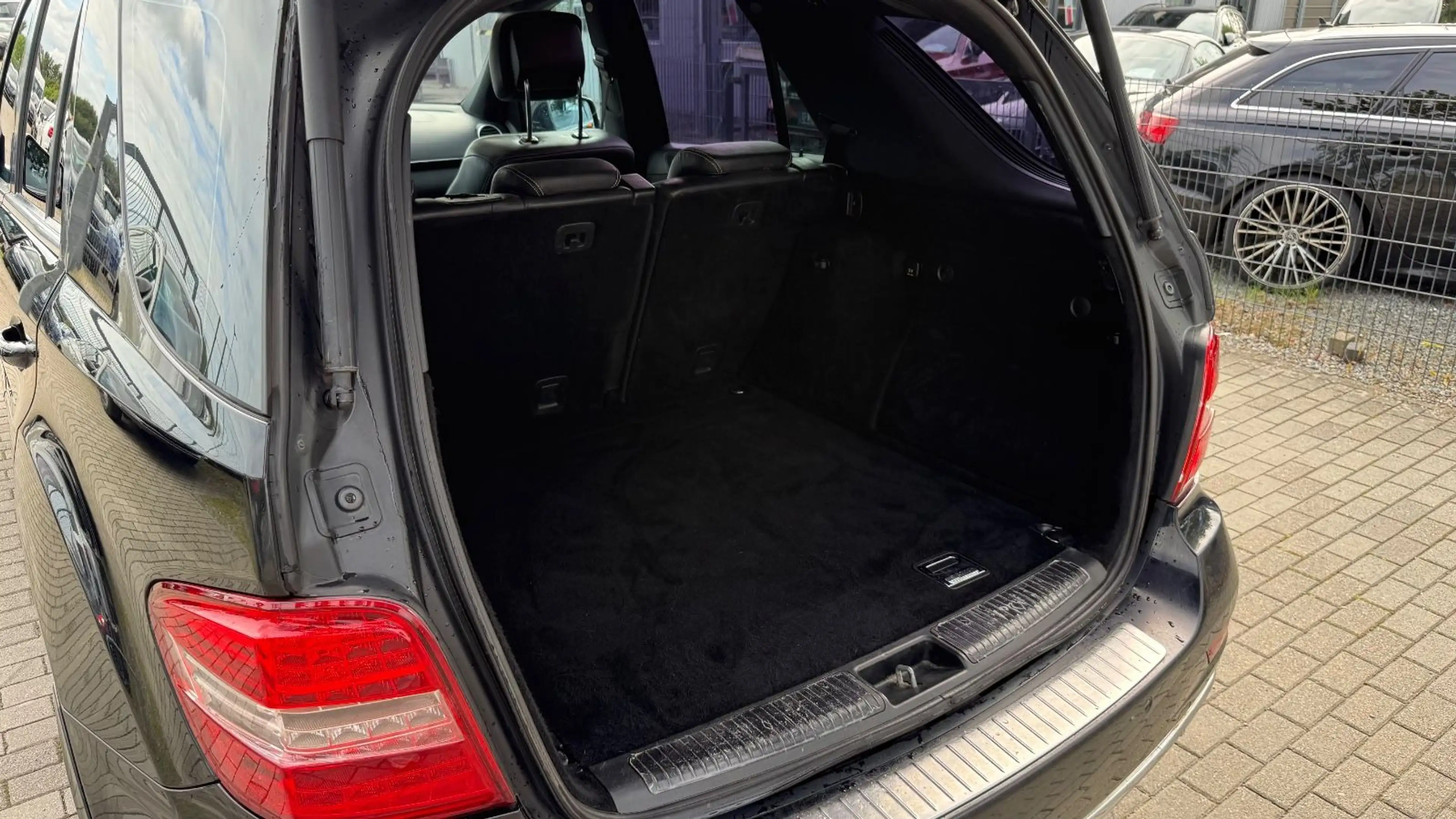 Mercedes-Benz ML 350 CDI 4Matic Grand Edition Memory H&K eSD — photo 9