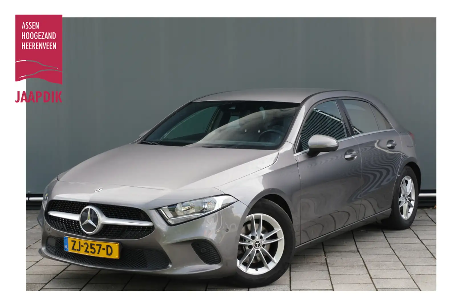 Mercedes-Benz A 160 BWJ 2019 | 109PK Advantage | LEDER/STOF | CAMERA A Grijs - 1
