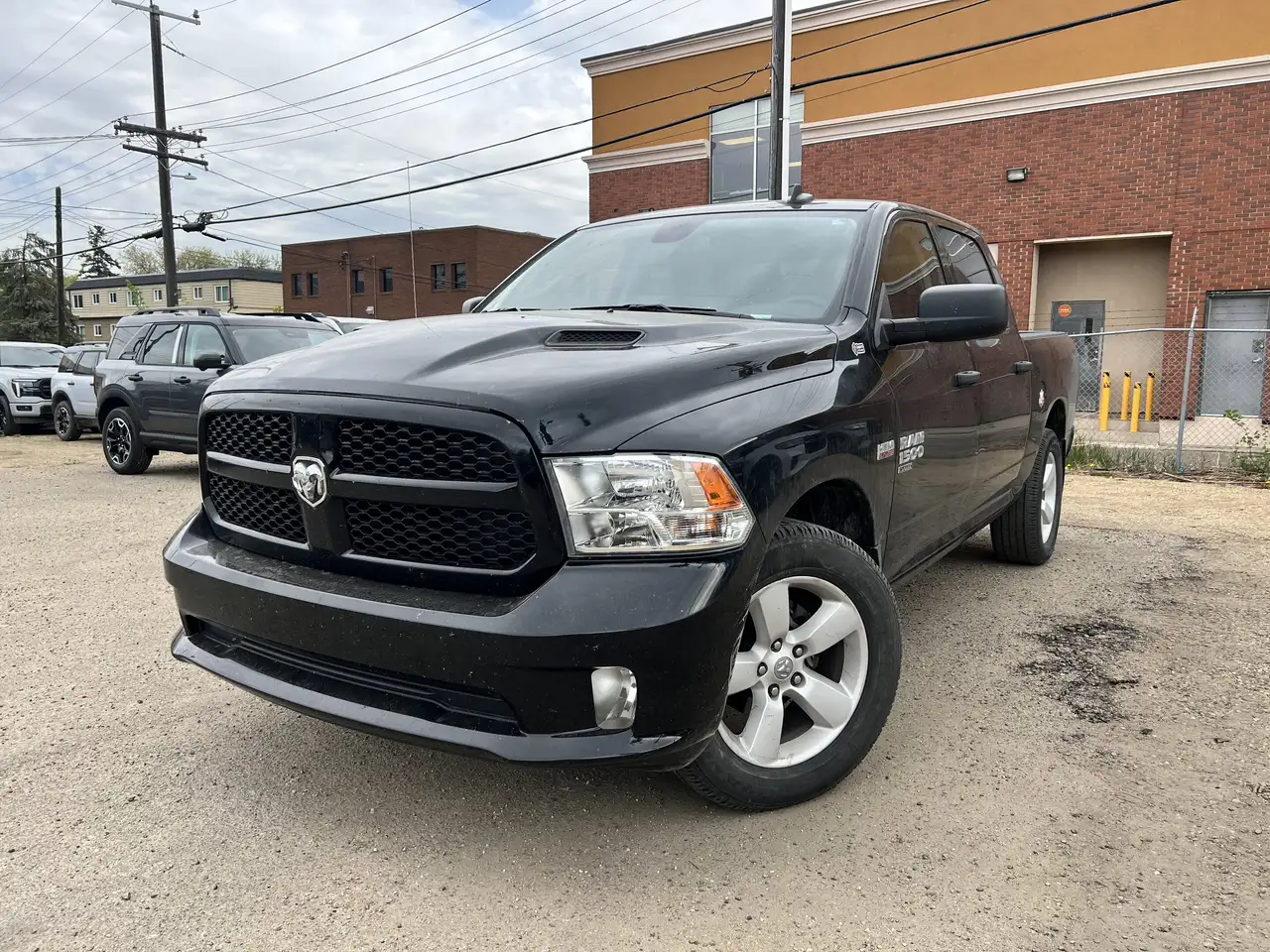 RAM 1500 fotografie RAM 1500