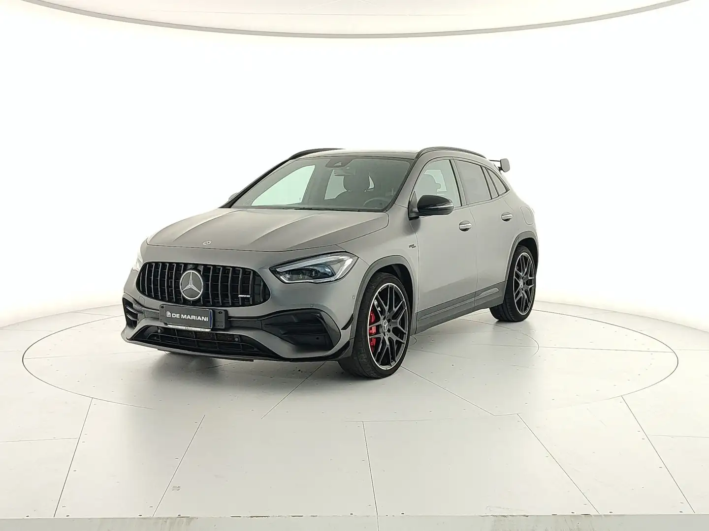 Mercedes-Benz GLA 45 AMG GLA 45 S 4Matic+ AMG 421cv (Br) Gris - 1