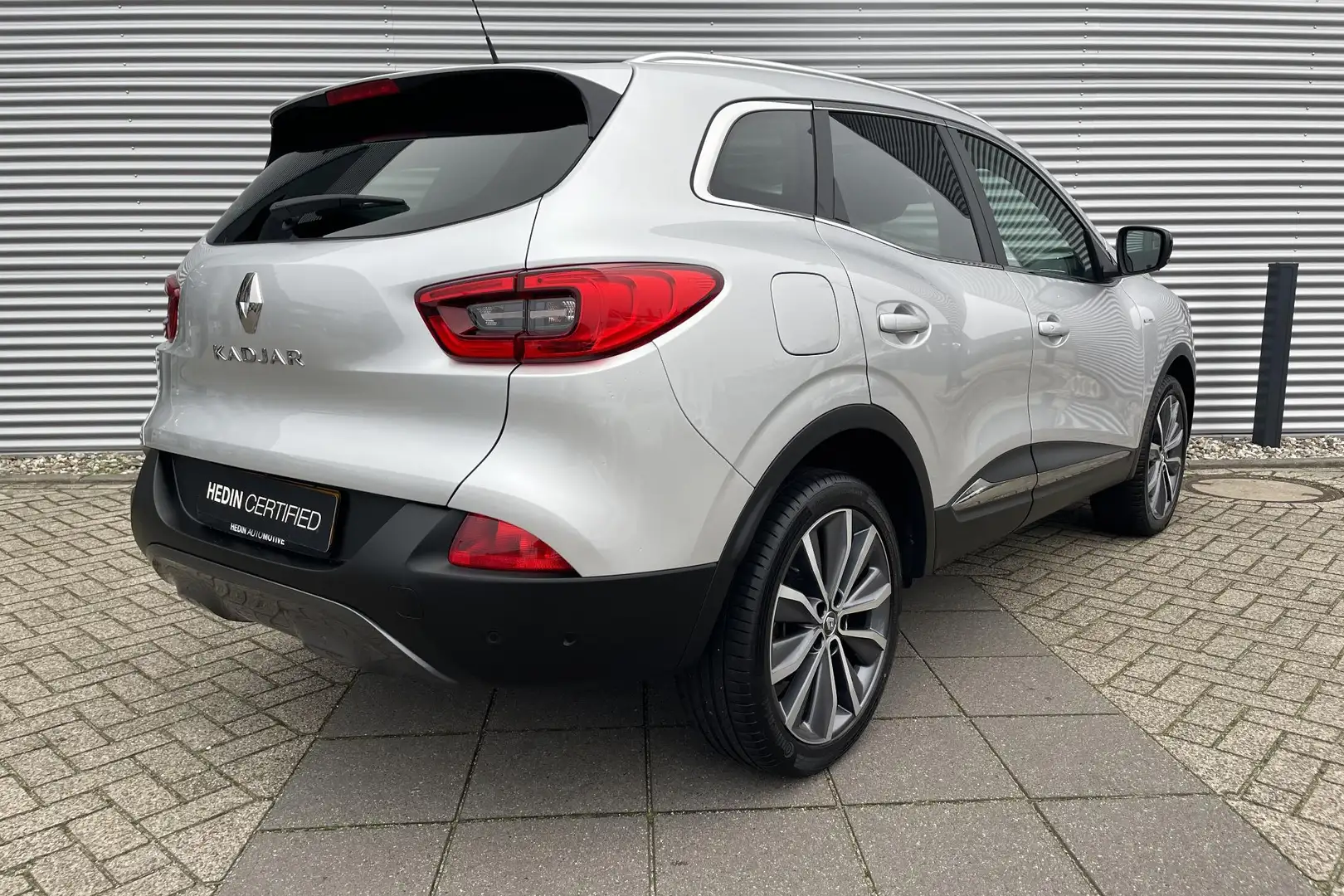 Renault Kadjar TCe Bose 130pk Grau - 2