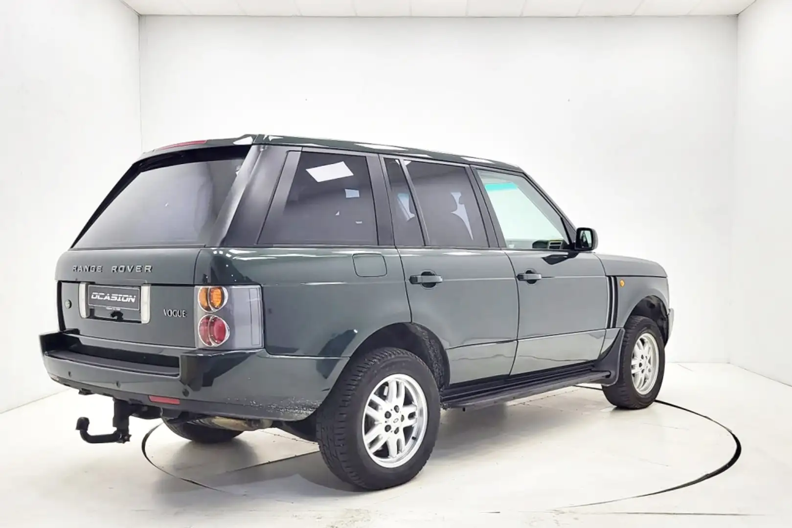 Land Rover Range Rover 3.0 Td6 Vogue Groen - 2