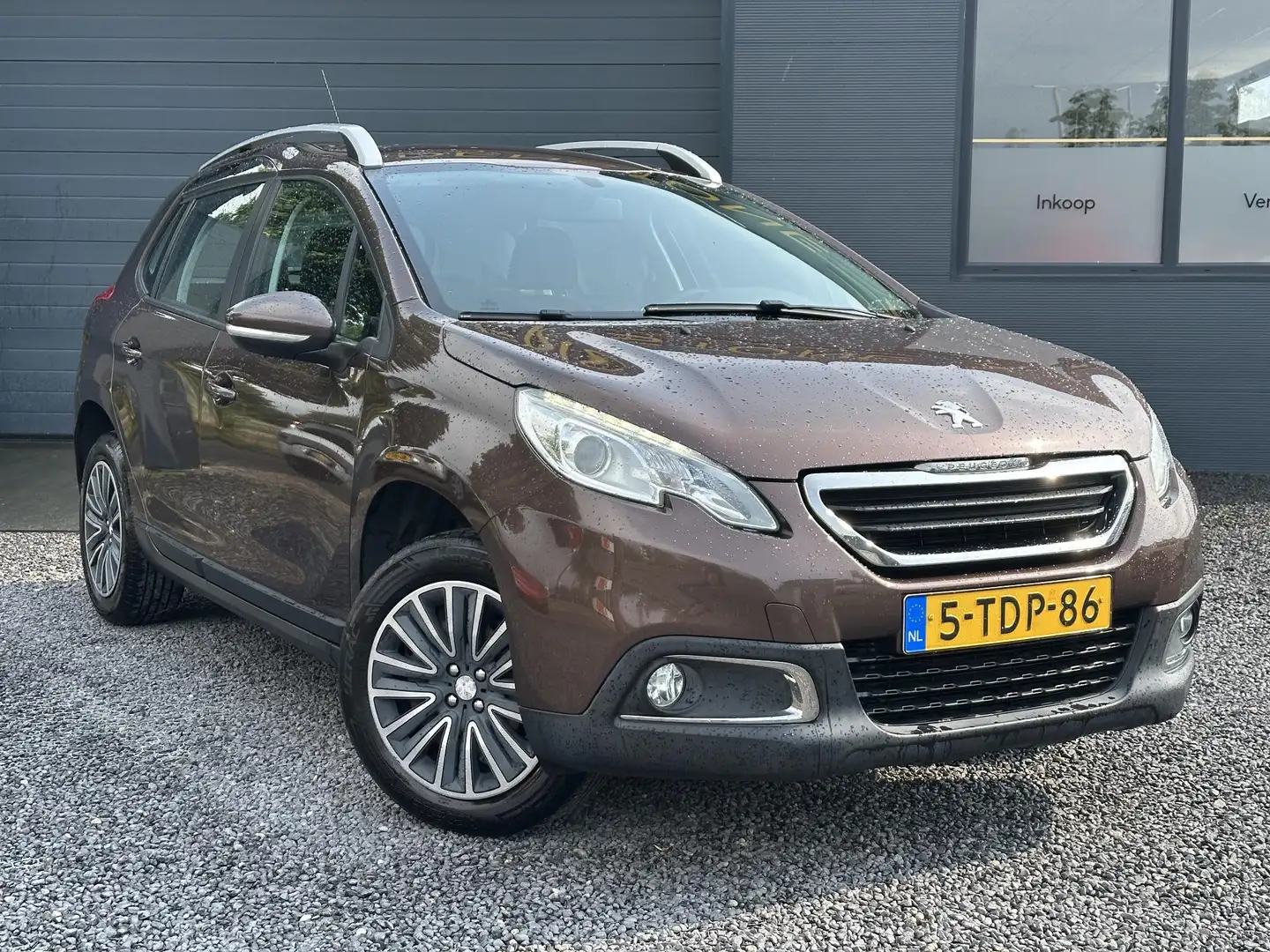 Peugeot 2008 1.6 VTi Active 120pk,Navi,Clima,Cruise,Trekhaak,Bl Bruin - 2