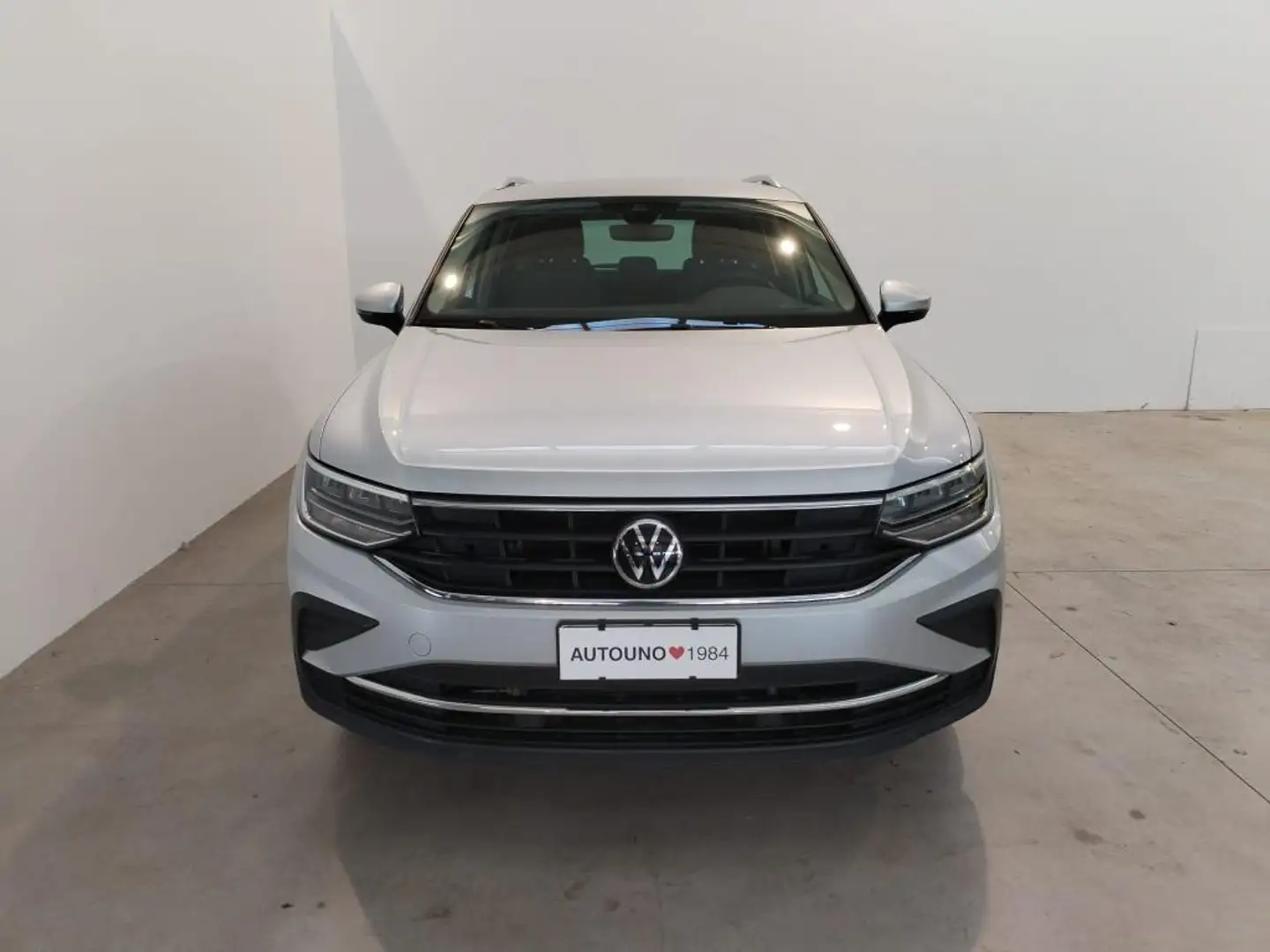 Volkswagen Tiguan 2.0 tdi Life 150cv dsg Gris - 2