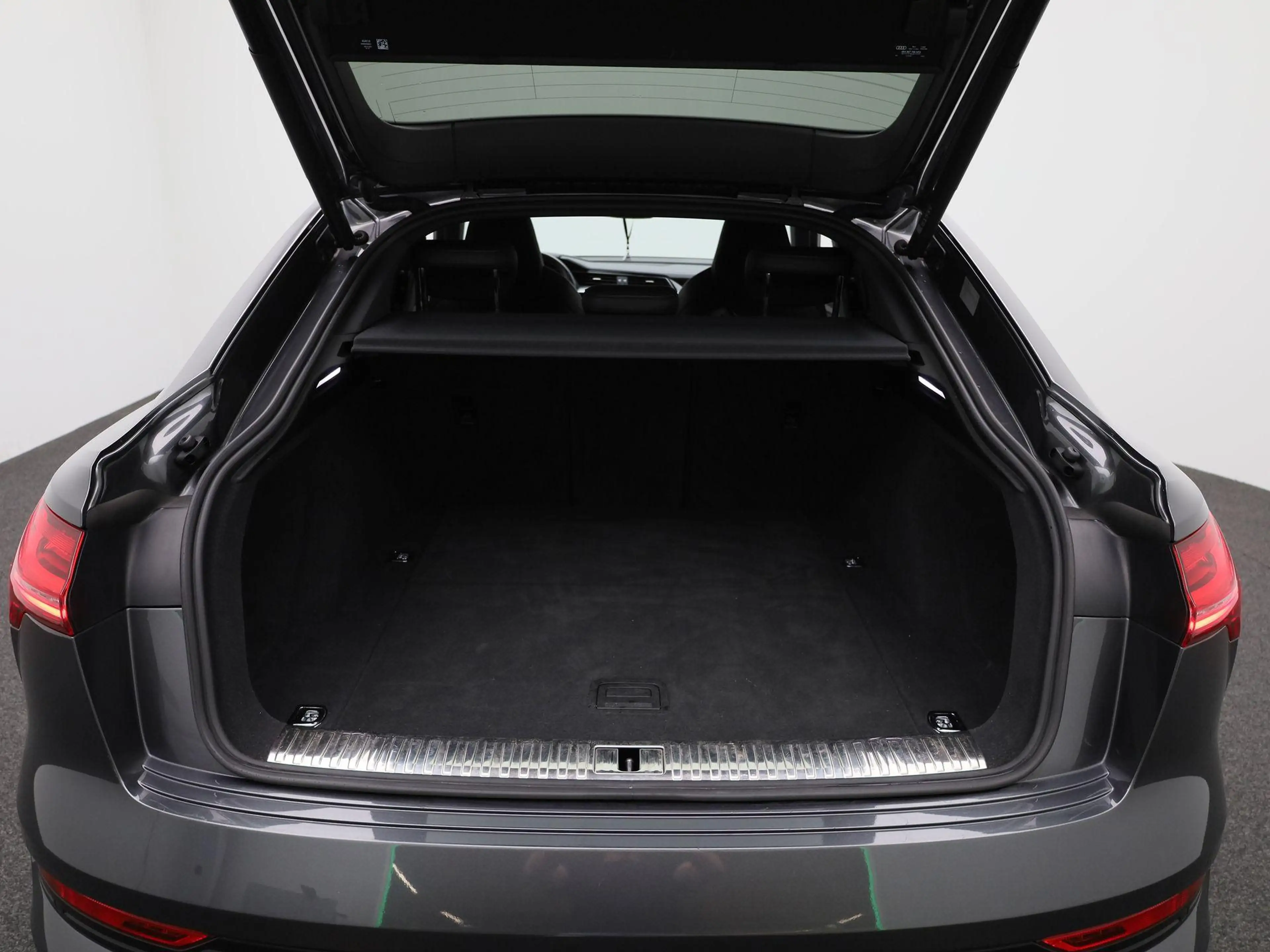 Audi e-tron Sportback 55 quattro S edition 95 kWh | 360 Camera — photo 12