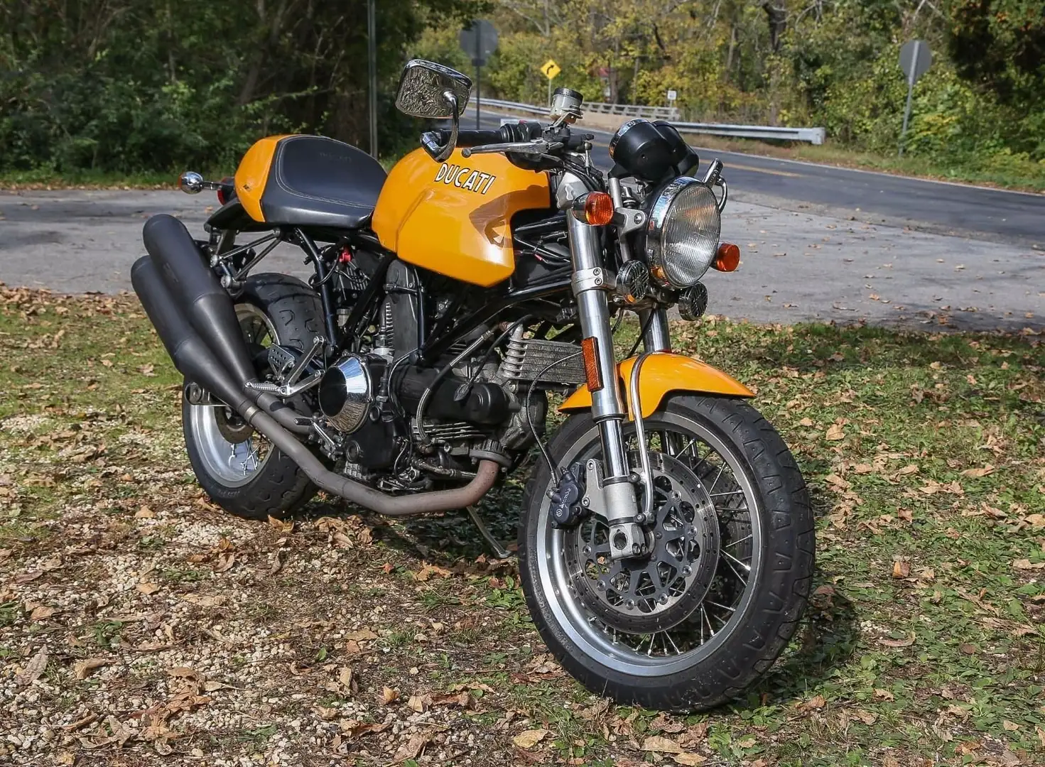 Ducati 1000 Sport Amarillo - 2