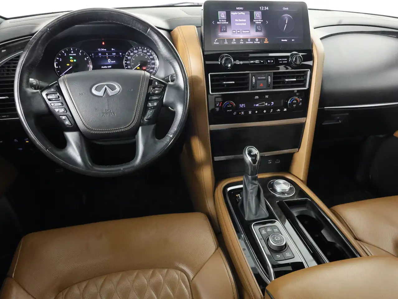 Infiniti QX80 снимка Infiniti QX80
