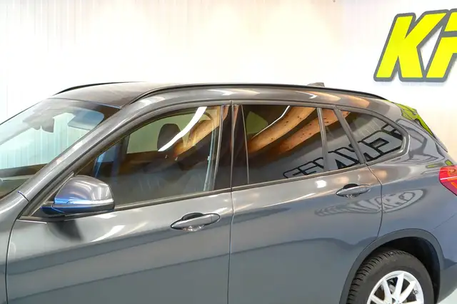 BMW X1 view 12