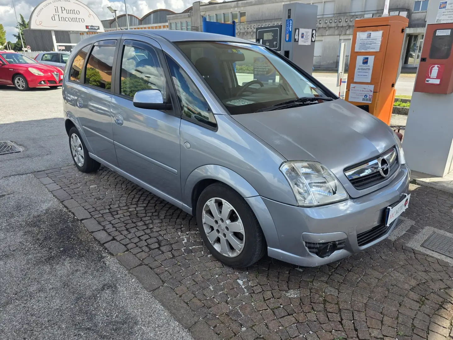 Opel Meriva 1.7 cdti 16v Cosmo 101cv  252.000km Neopatentati - 1