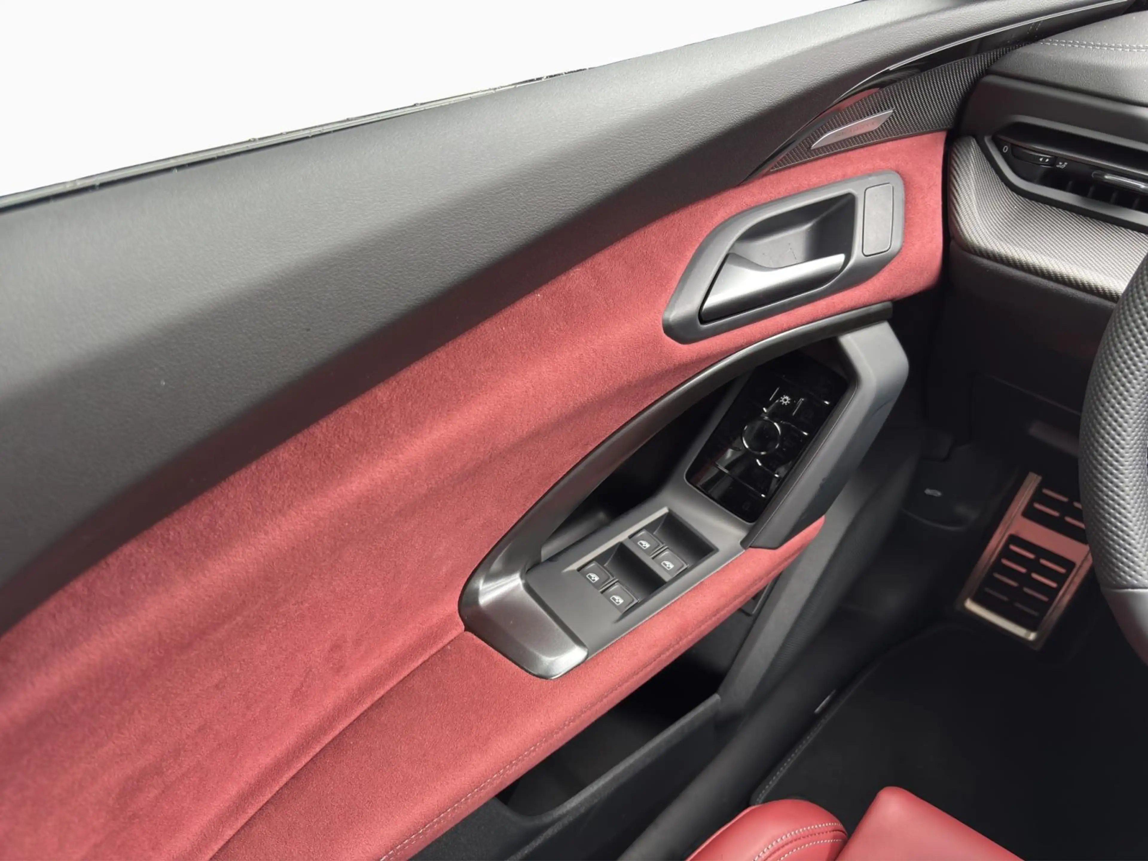 Audi SQ5 edition one mythosschwarz — photo 14