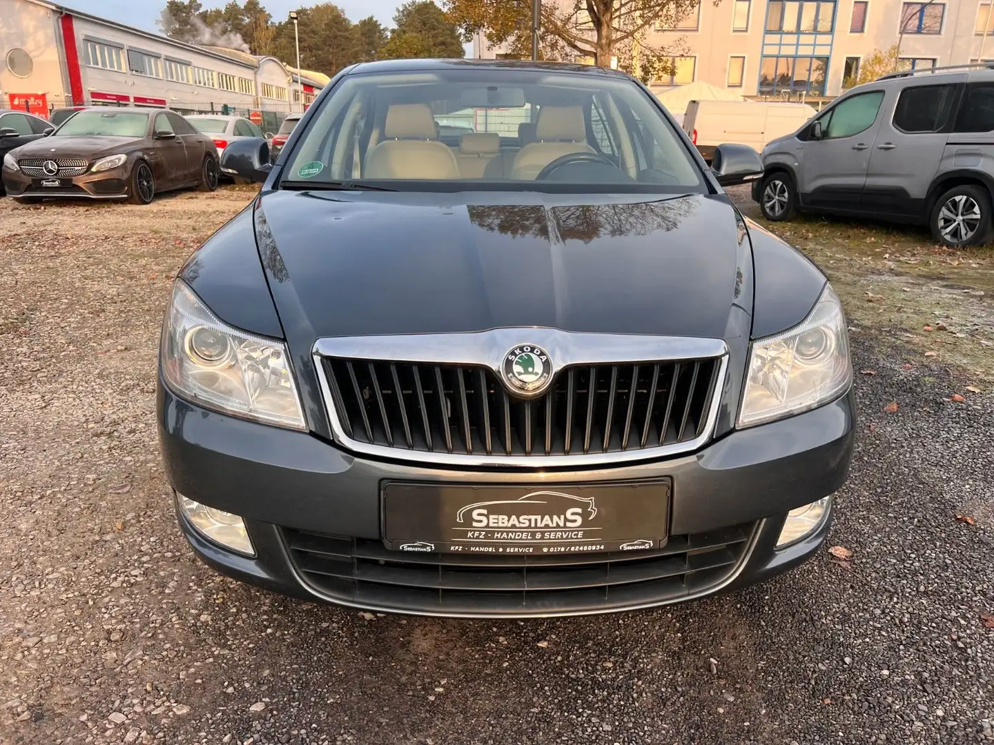 Skoda Octavia 1.8 TSI 1.Hand Tüv / Insp. neu PDC Klima Gris - 2