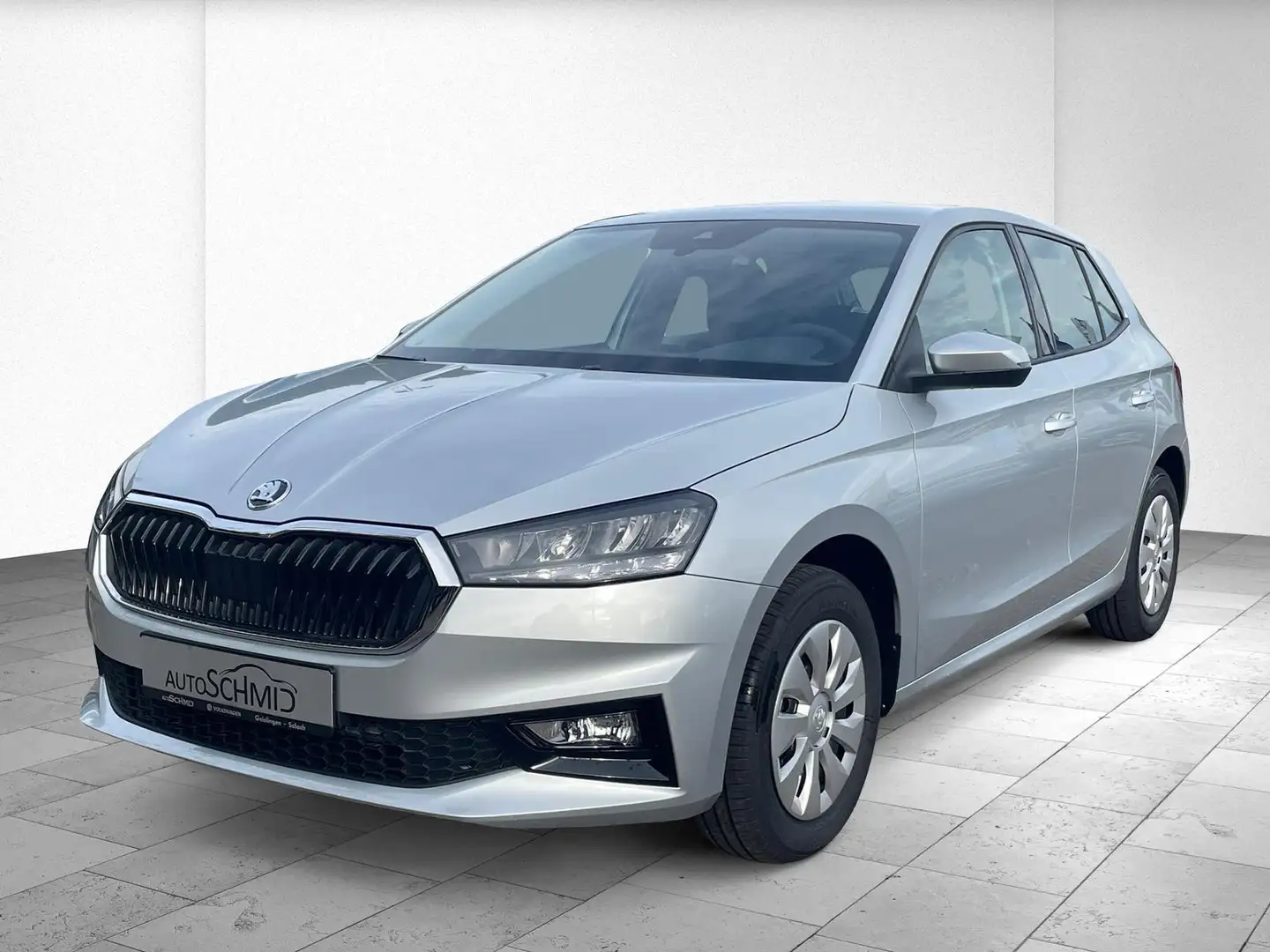 Skoda Fabia Essence Metallic Zilver - 1