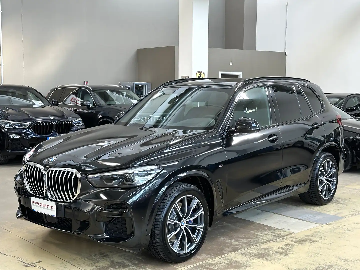 BMW X5 xdrive30d mhev 48V Msport - Sedili Vent/Risc-FULL Чёрный - 1