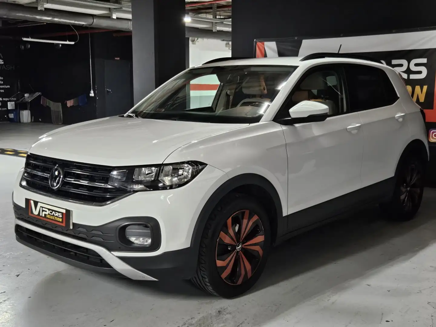 Volkswagen T-Cross 1.0 TSI Advance Blanco - 2