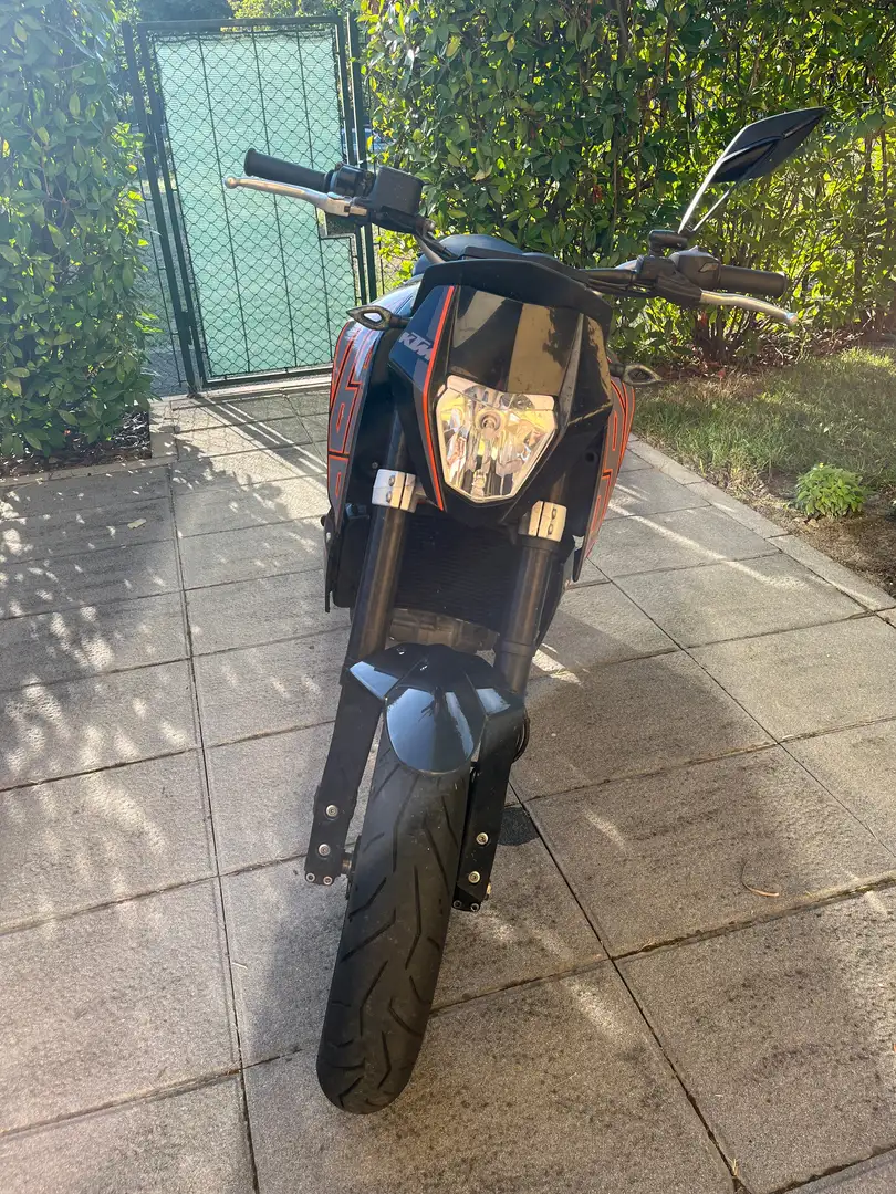 KTM 690 Duke Depotenziata solo a libretto Negro - 2
