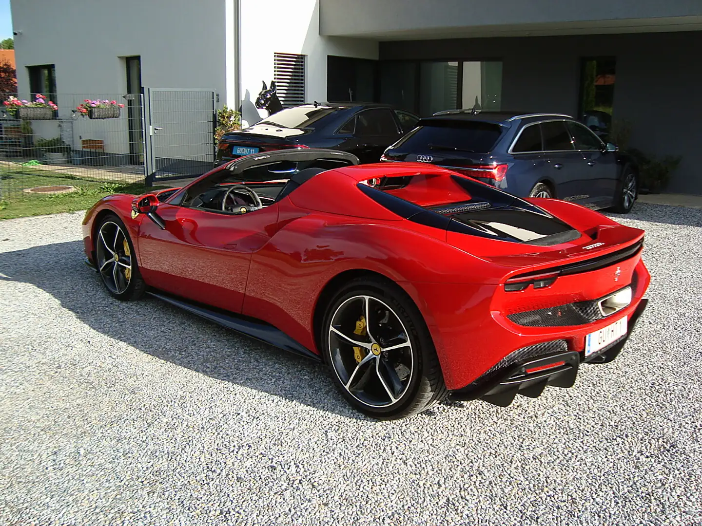 Ferrari 296 GTS NP: 430.000,- Garantie Karbon Racing Seats !! Rot - 1