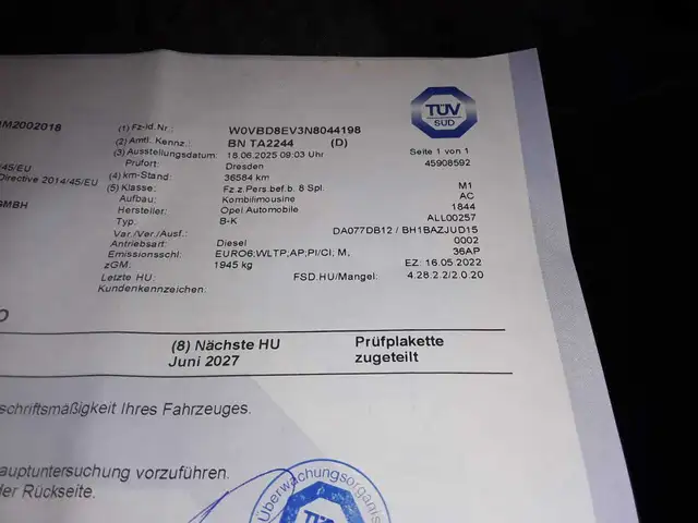 Opel Astra view 14