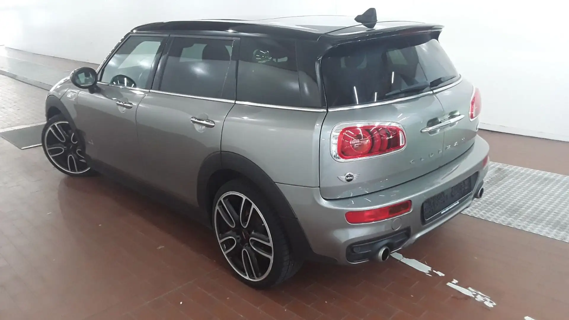 MINI Cooper SD Clubman Cooper SD All4  John Cooper Works Chili Argent - 1