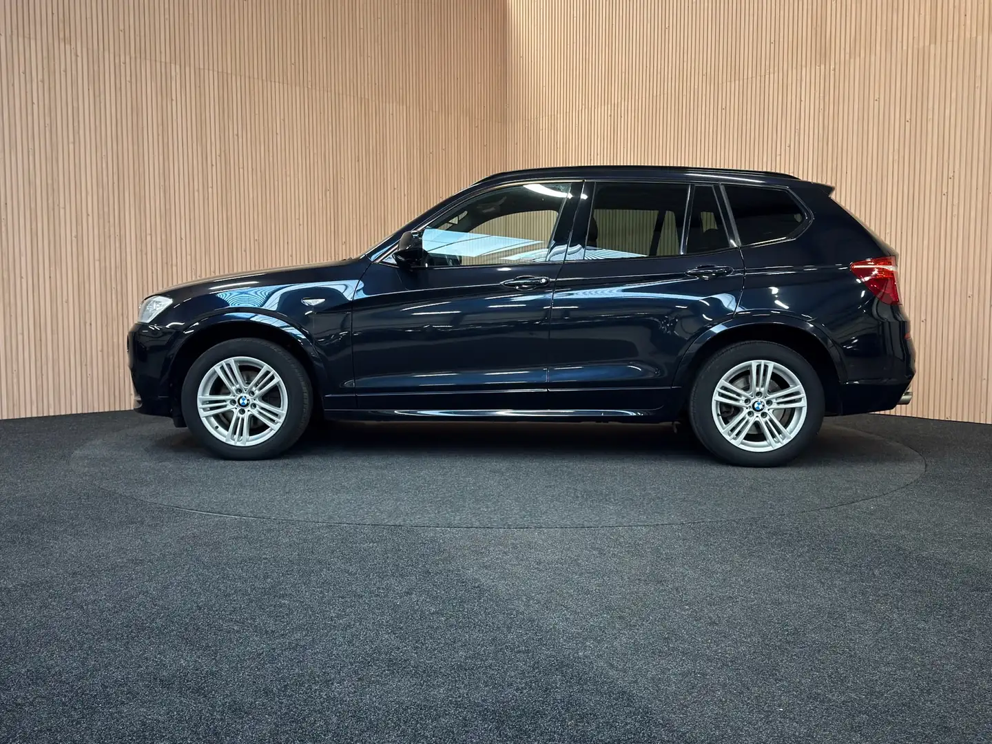 BMW X3 X3 xDrive20d Aut. | M-pack| Pano| Memory| Hifi| Schwarz - 2