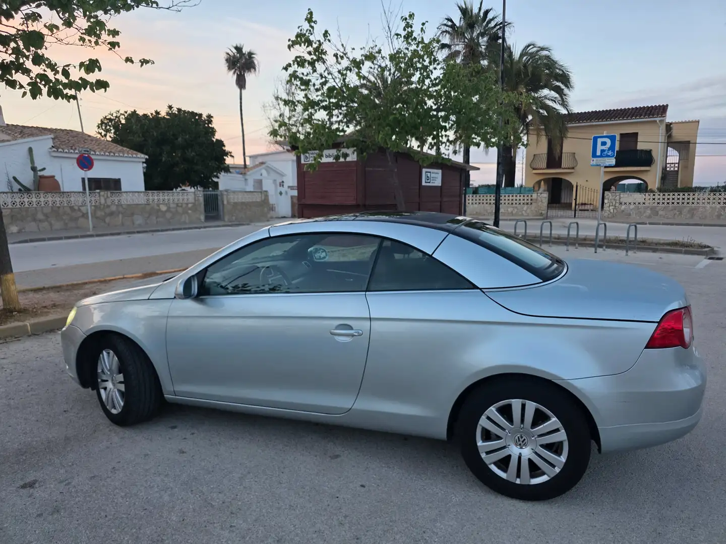 Volkswagen Eos Eos 2.0TDI DPF Gris - 2