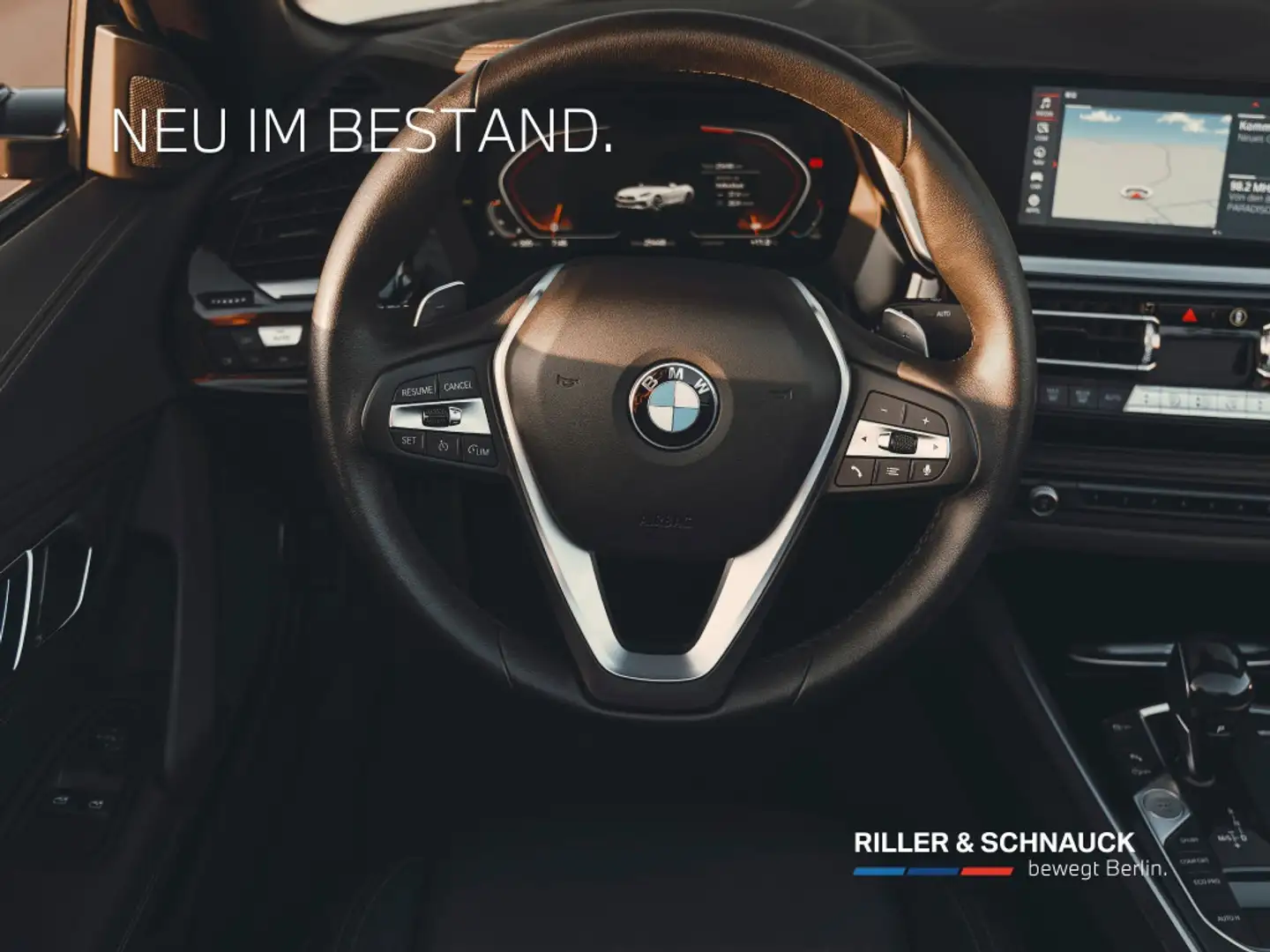 BMW X1 18i xLine PANO+LEDER+HUD+NAVI+KAMERA+KEYLE Silber - 1