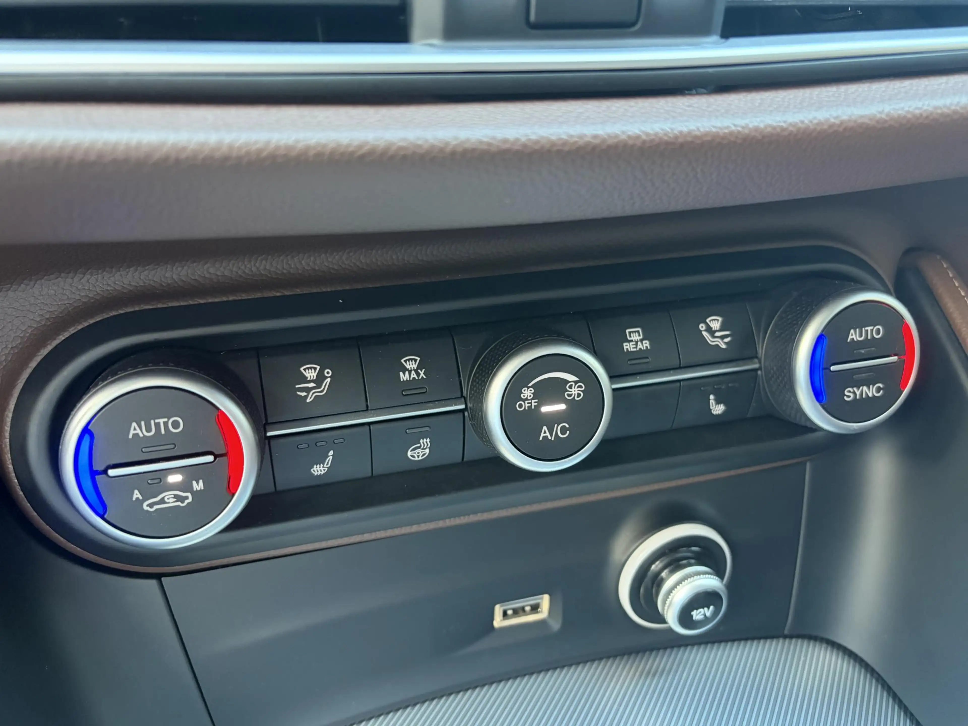 Alfa Romeo Stelvio 2.0 T AWD Veloce Ti / 280 PK / Bomvolle Stelvio! A — photo 6
