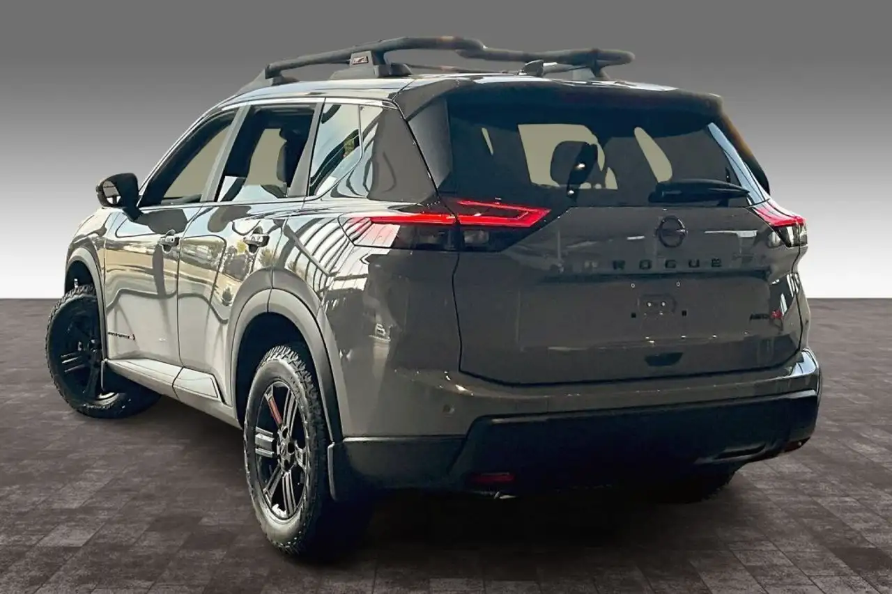Nissan Rogue fotografie Nissan Rogue