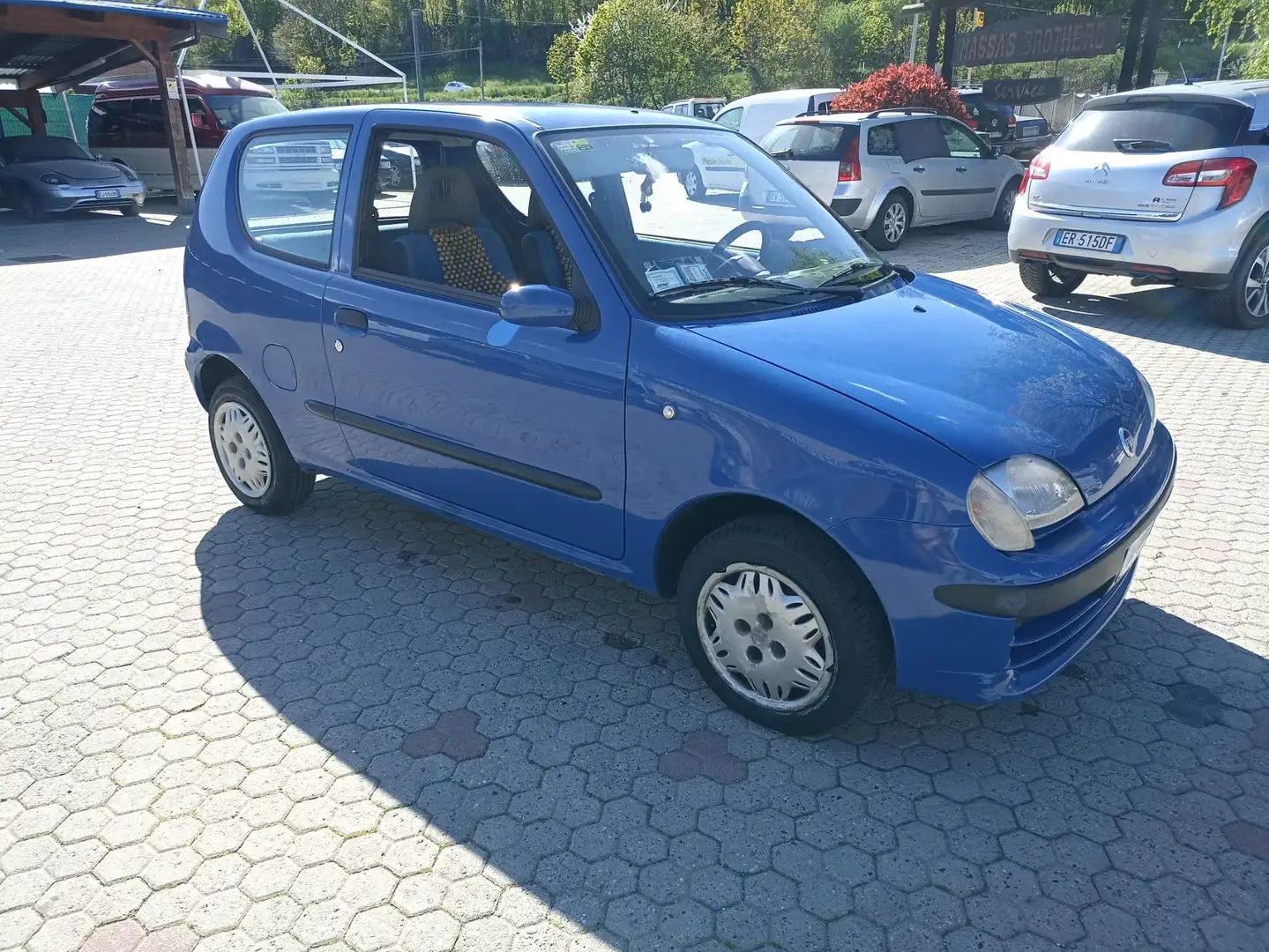 Fiat 600 Blau - 1