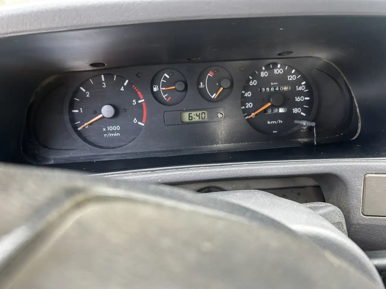 Nissan Terrano 3p 2.7 tdi SE, foto 3