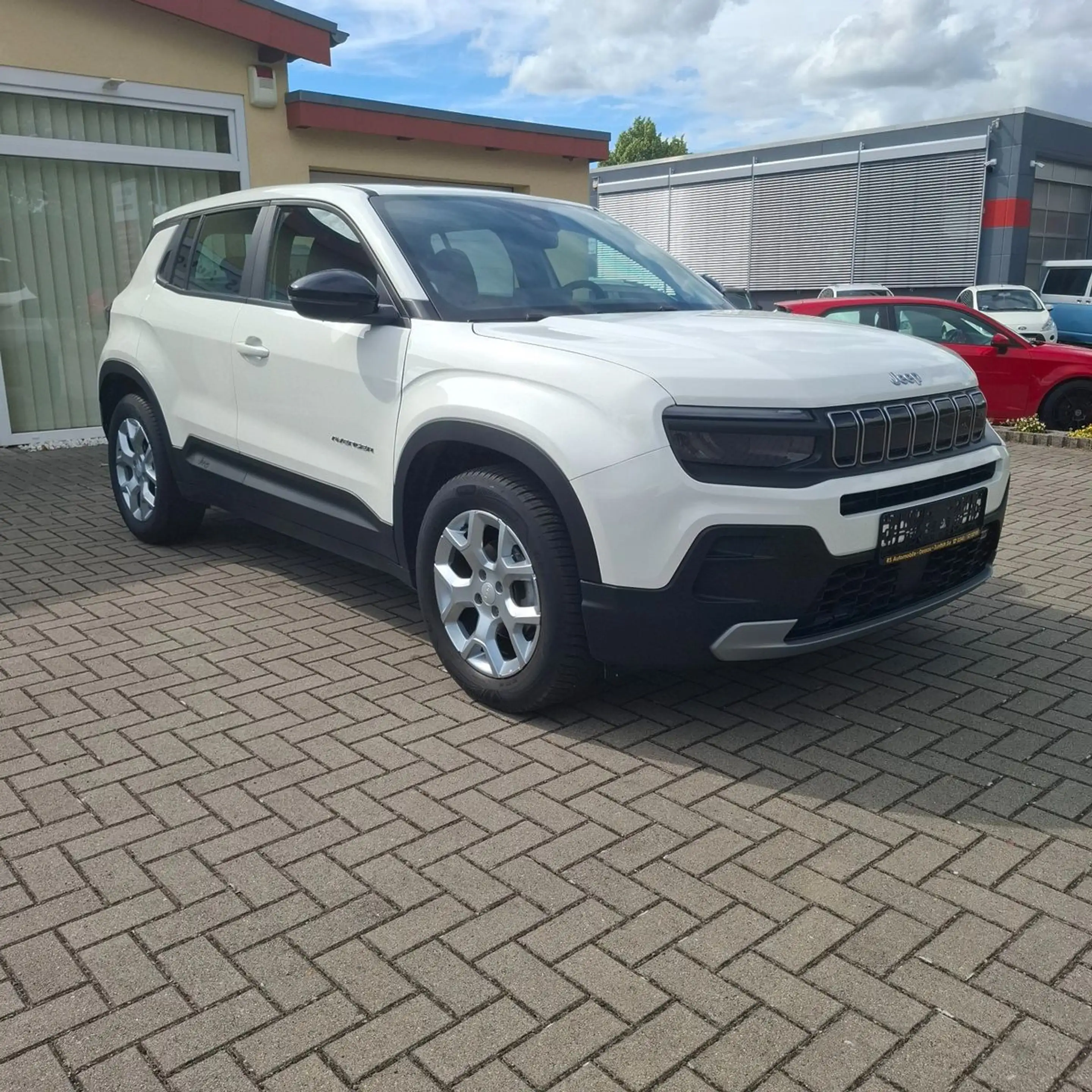 Jeep Avenger Altitude — photo 8