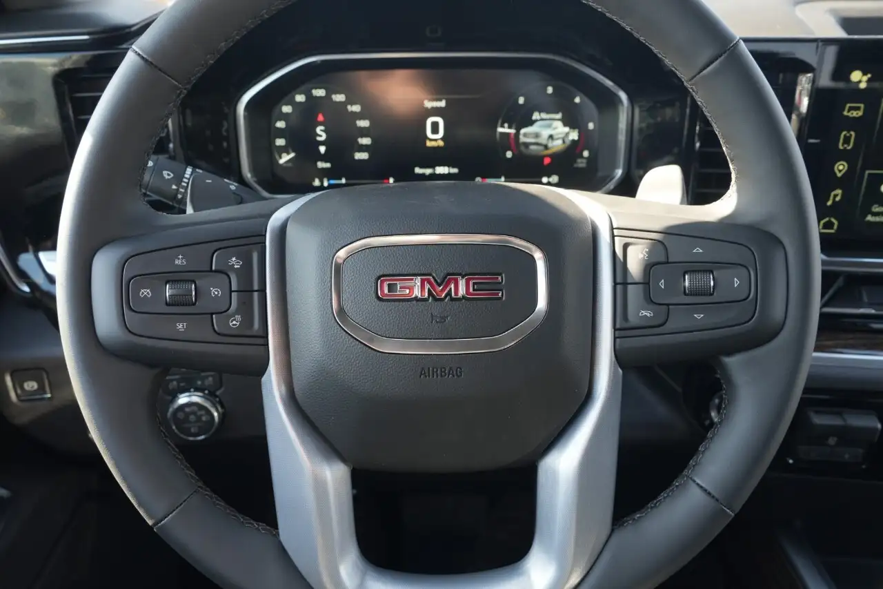 GMC Sierra 1500 снимка GMC Sierra 1500