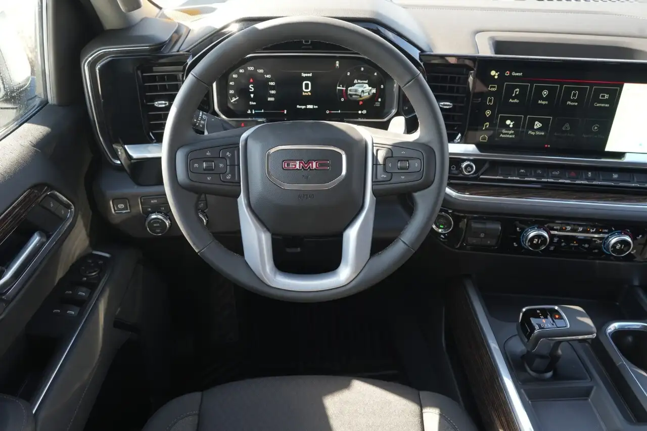 GMC Sierra 1500 снимка GMC Sierra 1500
