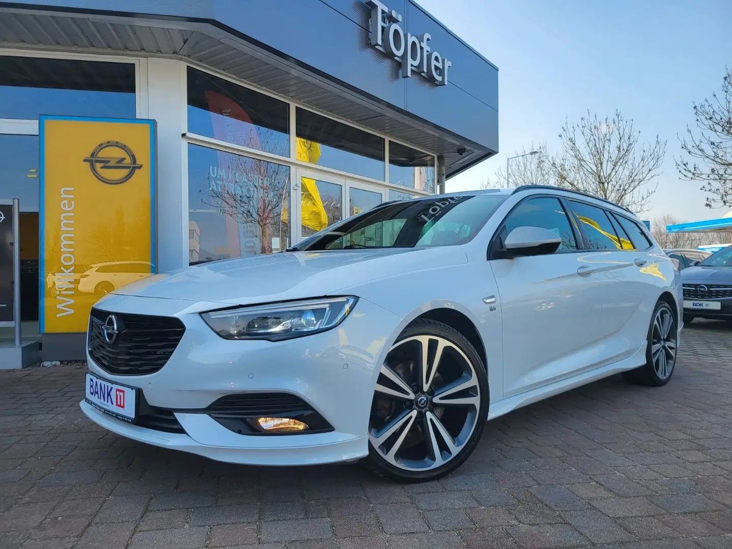 Opel Insignia B ST OPC/Ultimate/Exclusive/20Zoll/Bose White - 2