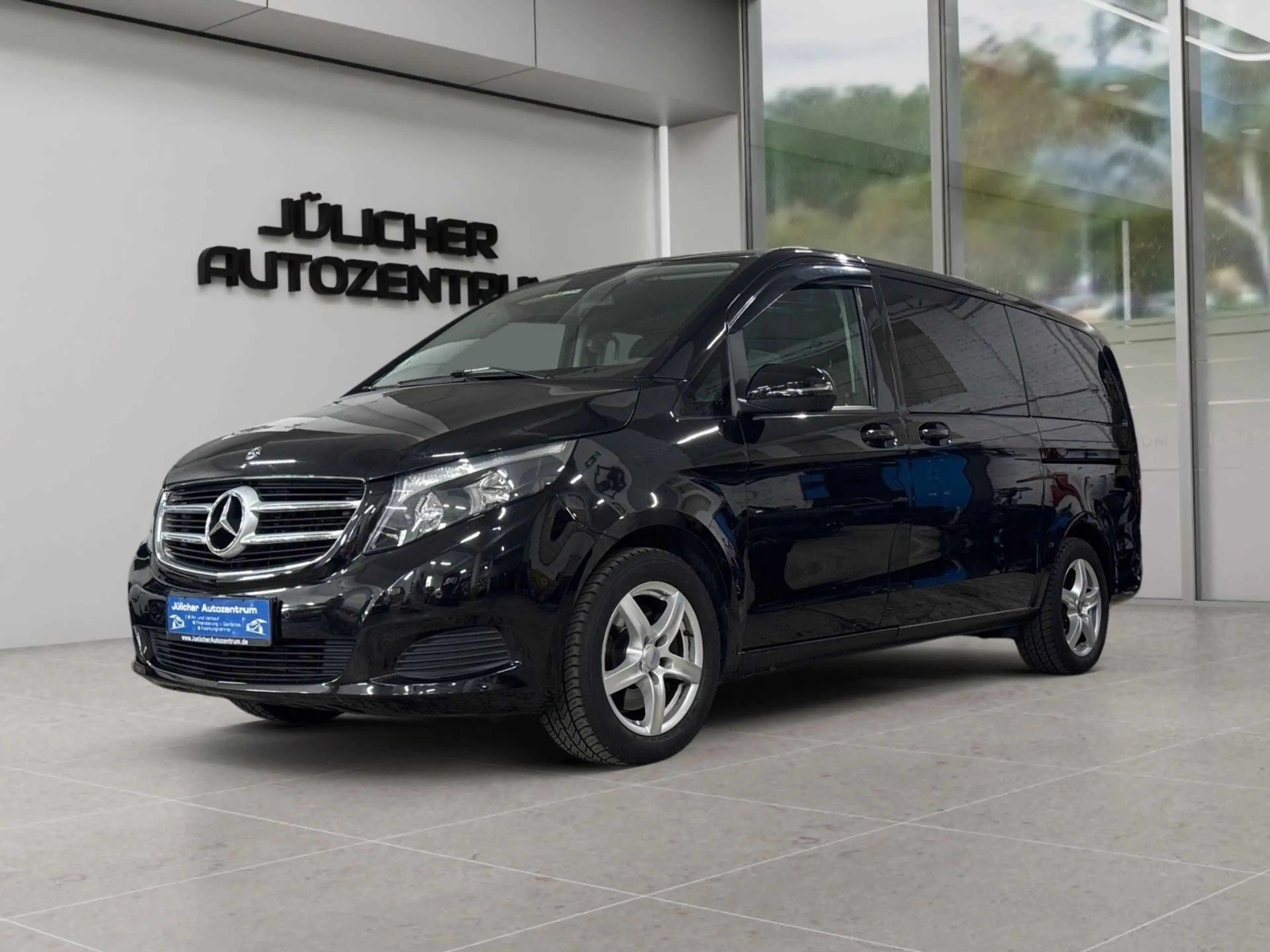 Mercedes-Benz V 250 d Aut. lang Avantgarde, 1.Hand, 7-Sitzer — photo 4