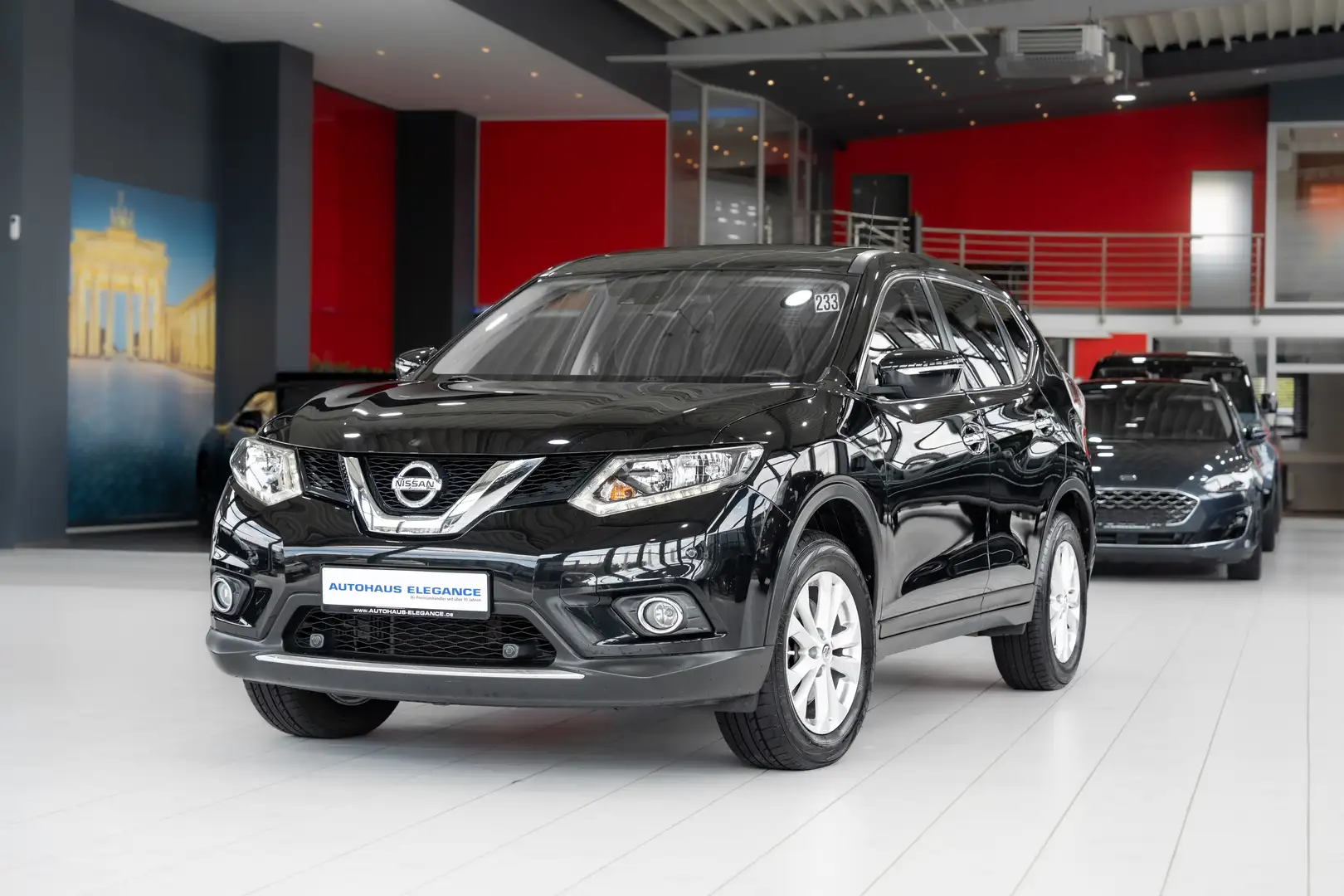 Nissan X-Trail Acenta 4x4*LED*6-GANG*LM"17*KOMFORTSITZE Schwarz - 1