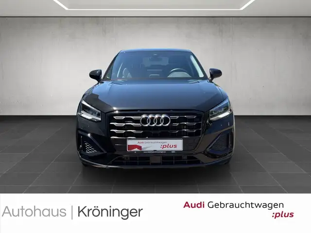 Audi Q2 view 5